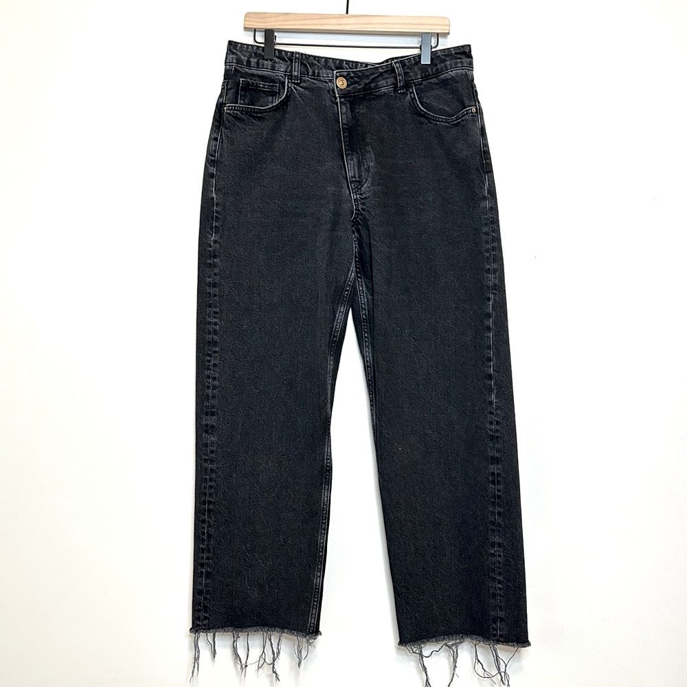 ZARA Criss Cross Fly Straight High Rise Frayed Raw Hem Jeans Washed Black